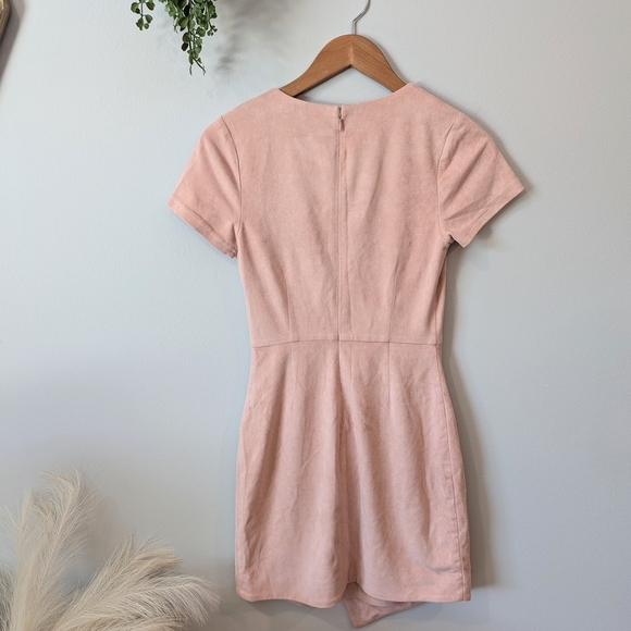 Aqua Pink Short Sleeve Dress - Picture 4 of 4